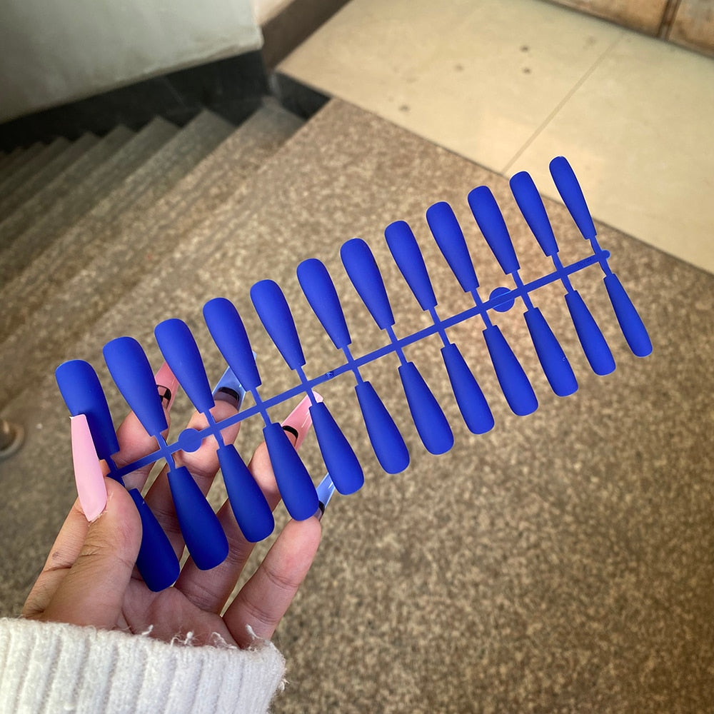 ChicNails - Zestaw Matowych Paznokci Sztucznych 24 Sztuki