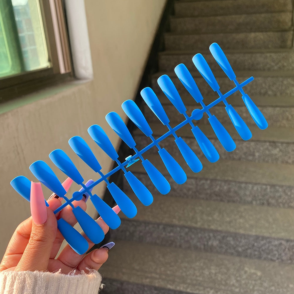 ChicNails - Zestaw Matowych Paznokci Sztucznych 24 Sztuki