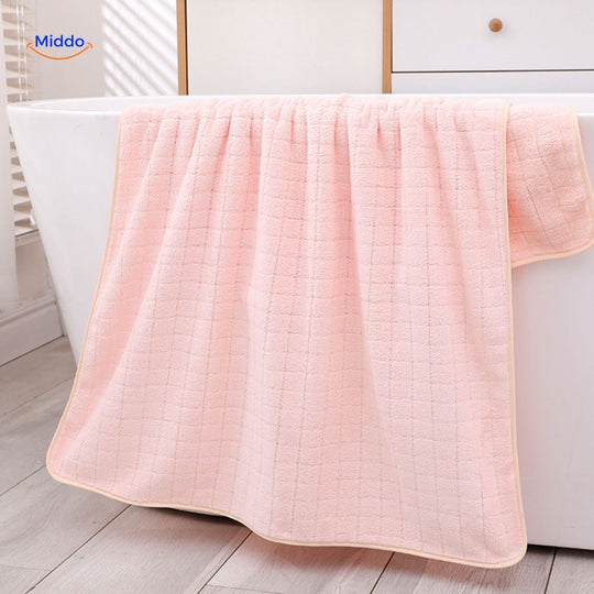 Ręcznik kąpielowy PineappleGrid™ | Szybkoschnący, Wchłaniający, Idealny Prezent!