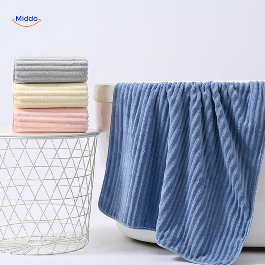 Ręcznik kąpielowy PineappleGrid™ | Szybkoschnący, Wchłaniający, Idealny Prezent!