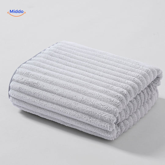 Ręcznik kąpielowy PineappleGrid™ | Szybkoschnący, Wchłaniający, Idealny Prezent!