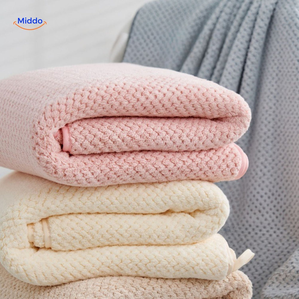 Ręcznik kąpielowy PineappleGrid™ | Szybkoschnący, Wchłaniający, Idealny Prezent!