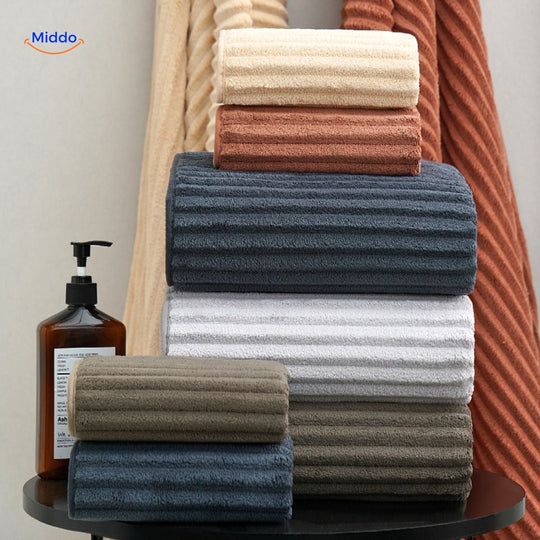 Ręcznik kąpielowy PineappleGrid™ | Szybkoschnący, Wchłaniający, Idealny Prezent!